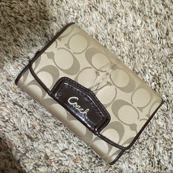 Beige gold Signature Wallet by Coach - Picture 1 of 5